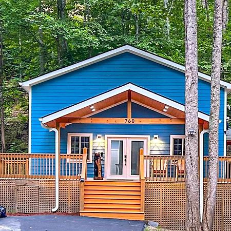 Serenity Cabin Pigeon Forge Exterior photo