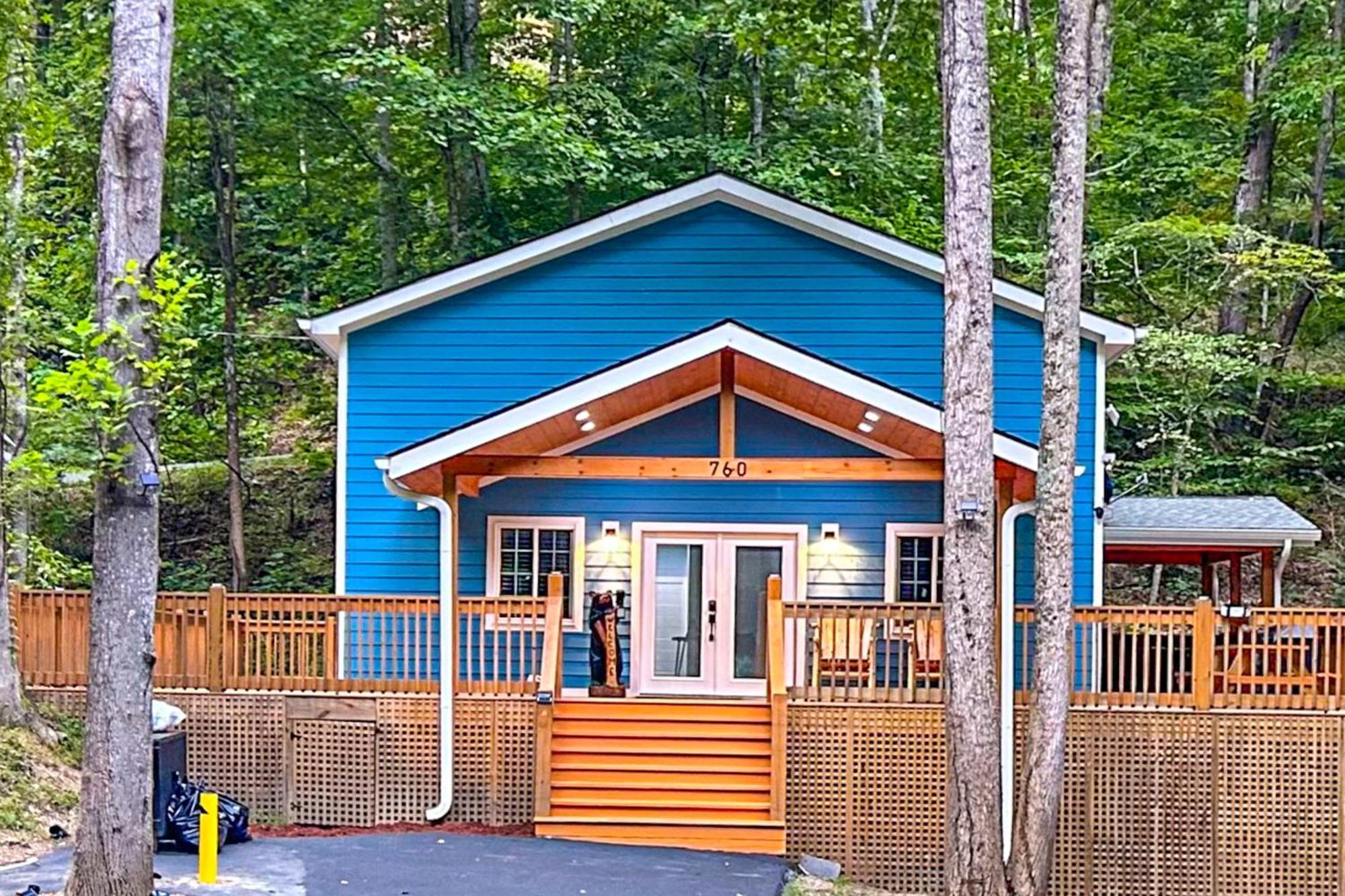 Serenity Cabin Pigeon Forge Exterior photo